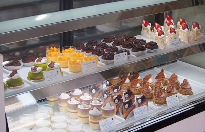 Desserts & Chocolate Pino(デザートアンドチョコレートピノ)